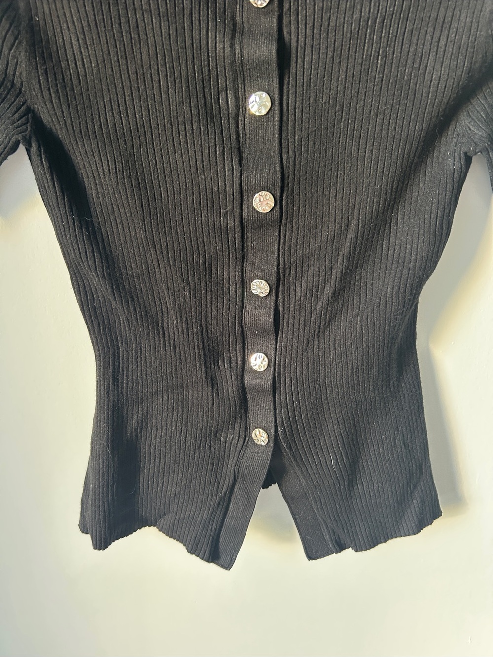 Simons Black Ribbed Button-Front Long Sleeve Top - Picture 3 of 5